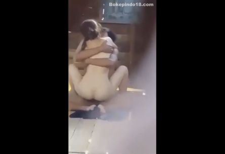 Video Indo Viral Ciuman Nakal Di Balik Tirai Kasih Video Terbaru Sma Viral